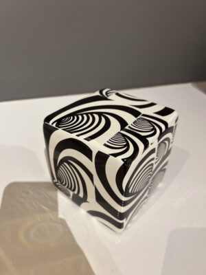 Ceramic Cube Large – Swirl